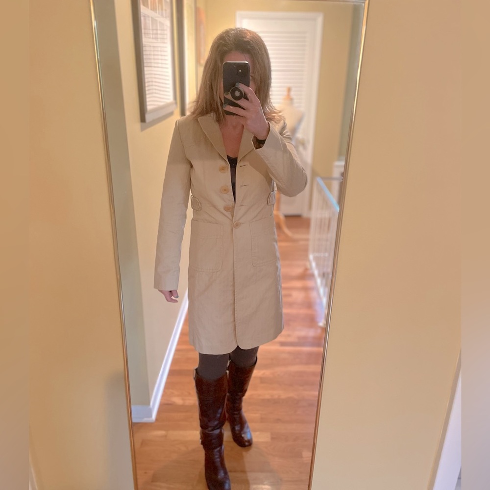 EUC Kenneth Cole Reaction Tan Trench Coat Small